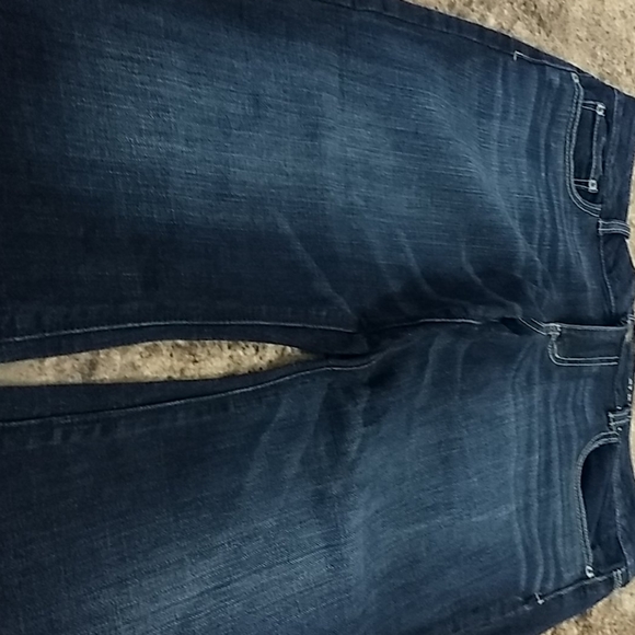 American Eagle Jeans - Picture 4 of 9